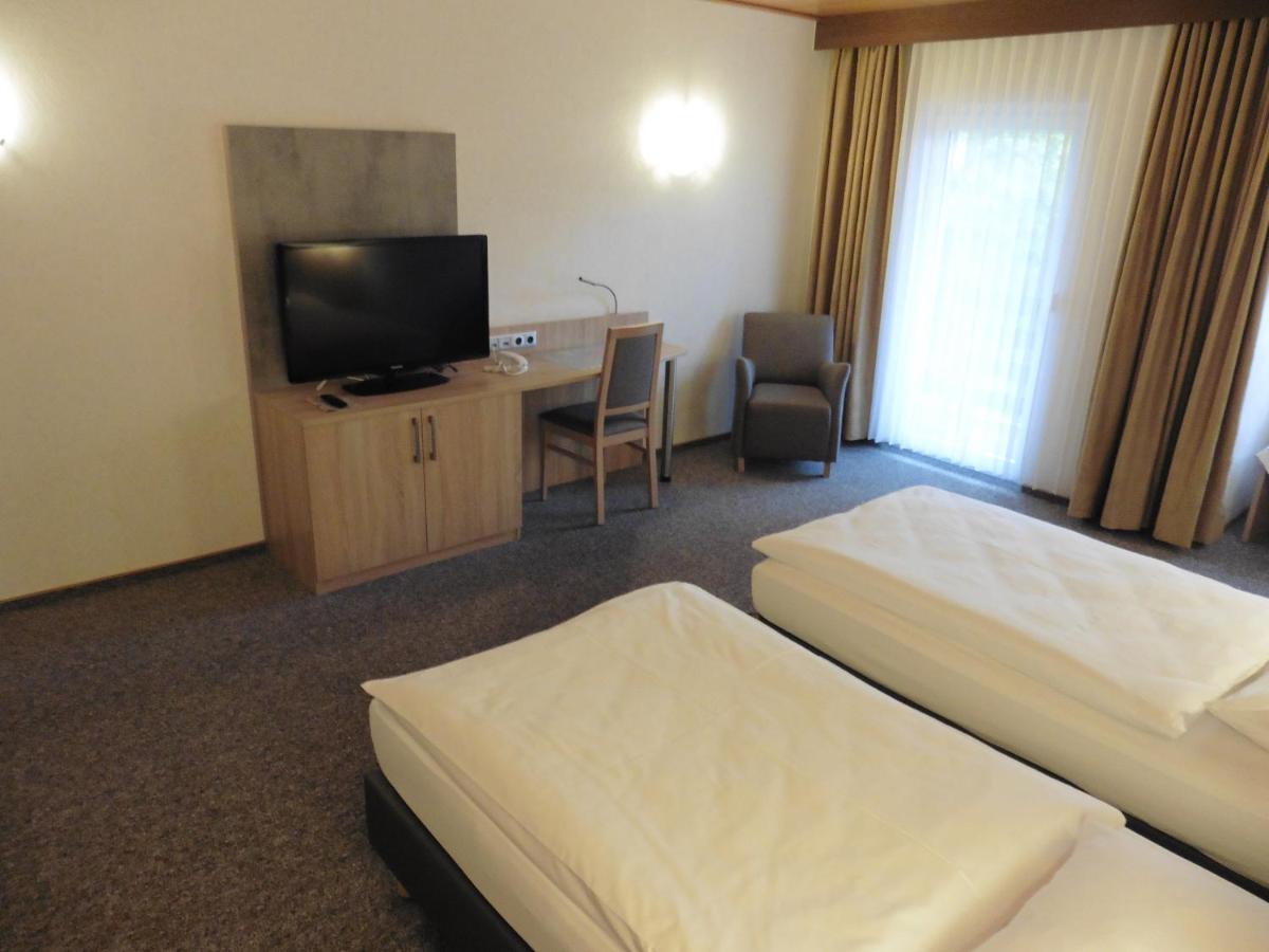 Hotels Landhaus Dieterichs Wolfsburg Zewnętrze zdjęcie